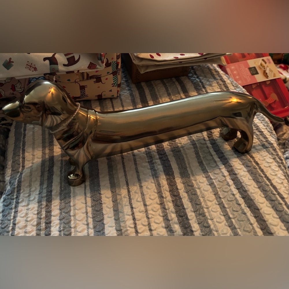 Elegant Gold Dachshund Figurine
